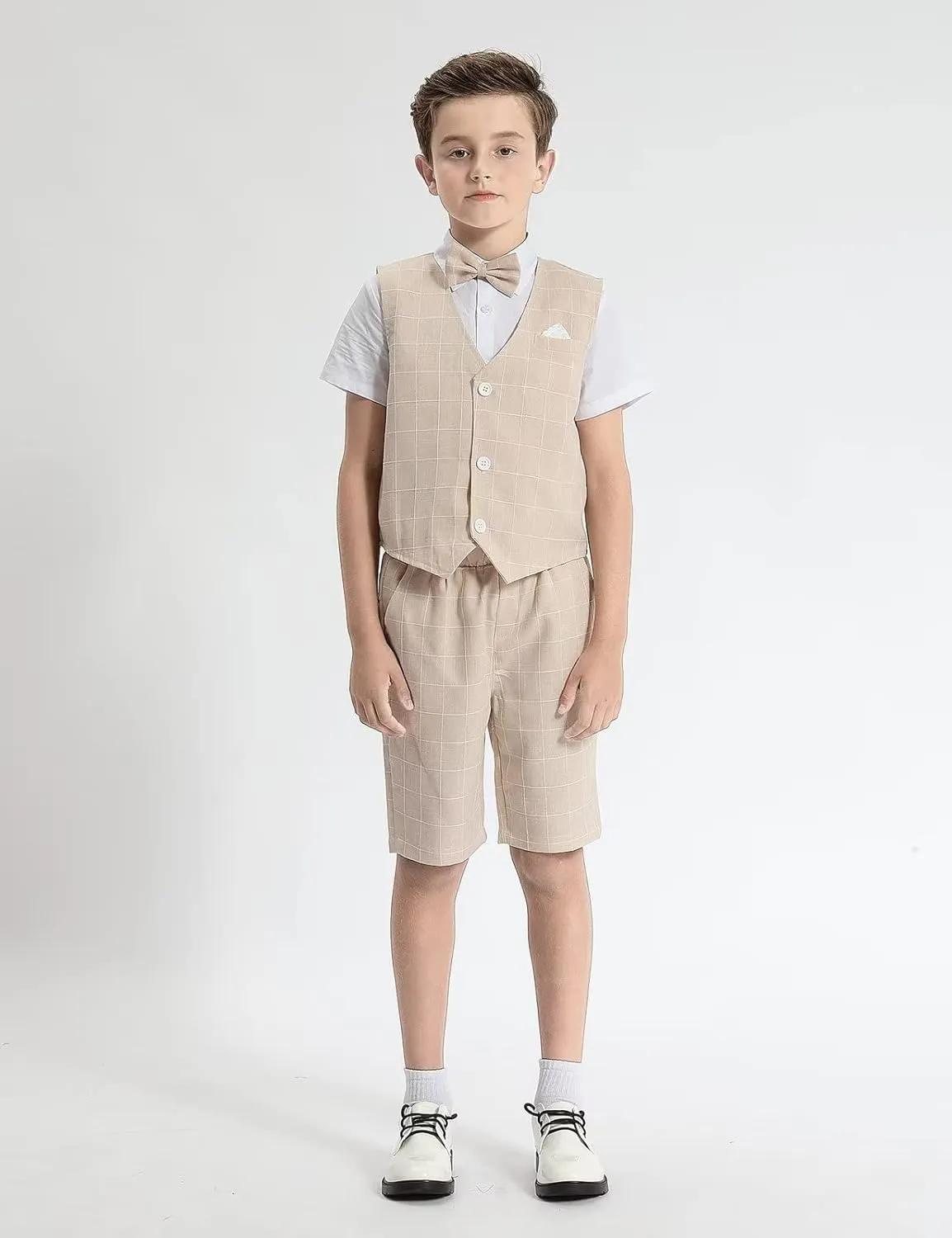 A&J DESIGN Boys' 3-Piece Suits Set Vest & Pocket Square & Shorts & Bow Tie (4-11 Years)