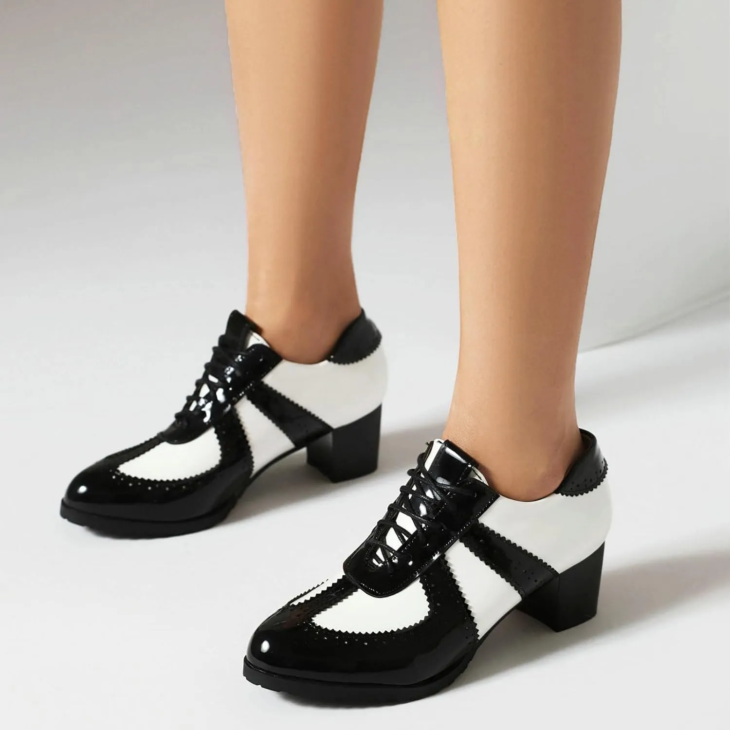 Agodor Qxford Heels Shoes for Women PU Leather Square Toe Oxfords Wingtip Lace up Mid Heel Pumps Shoes