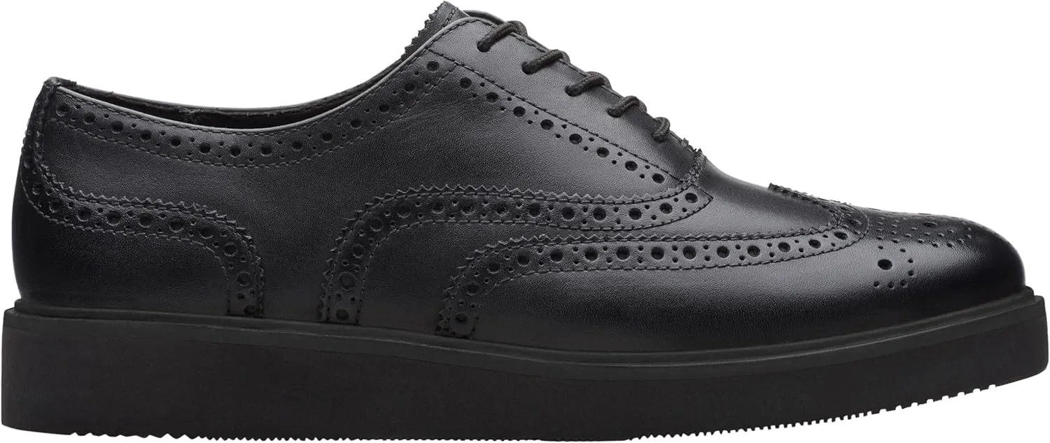 Clarks Women's Apartment Oxford