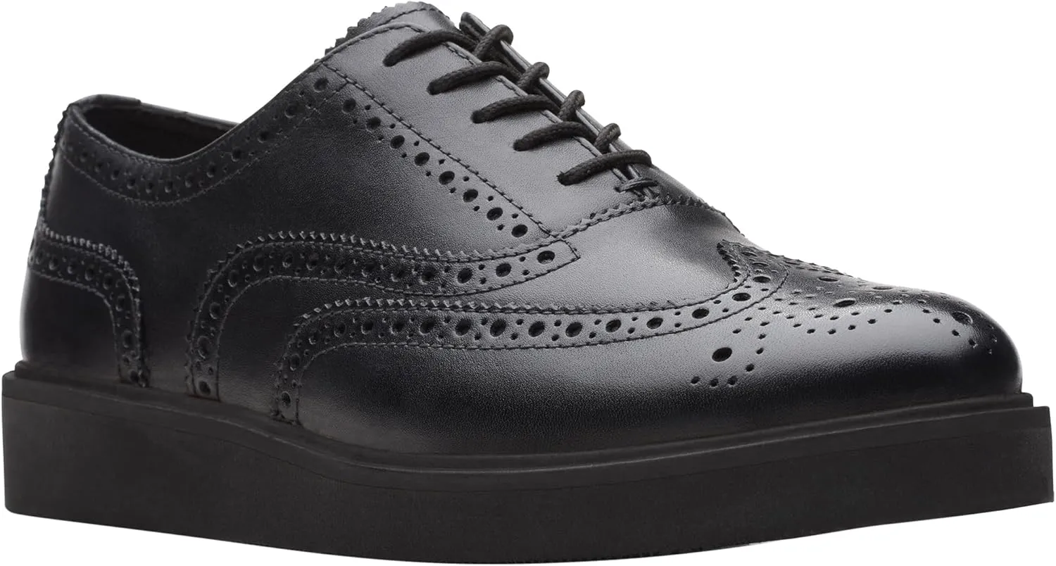 Clarks Women's Apartment Oxford