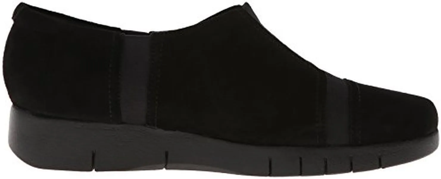 Clarks Women's Daelyn Plaza Flat