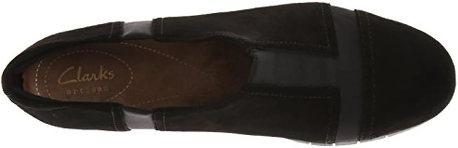 Clarks Women's Daelyn Plaza Flat