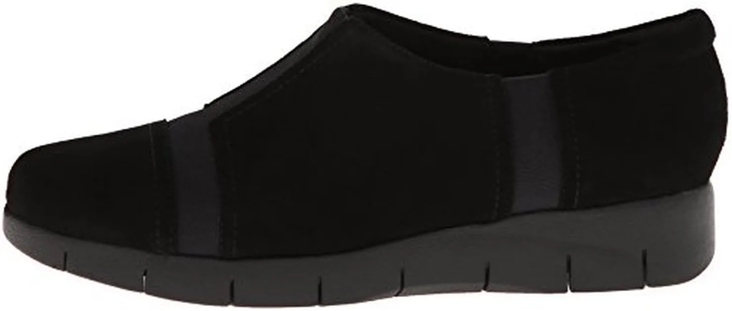 Clarks Women's Daelyn Plaza Flat