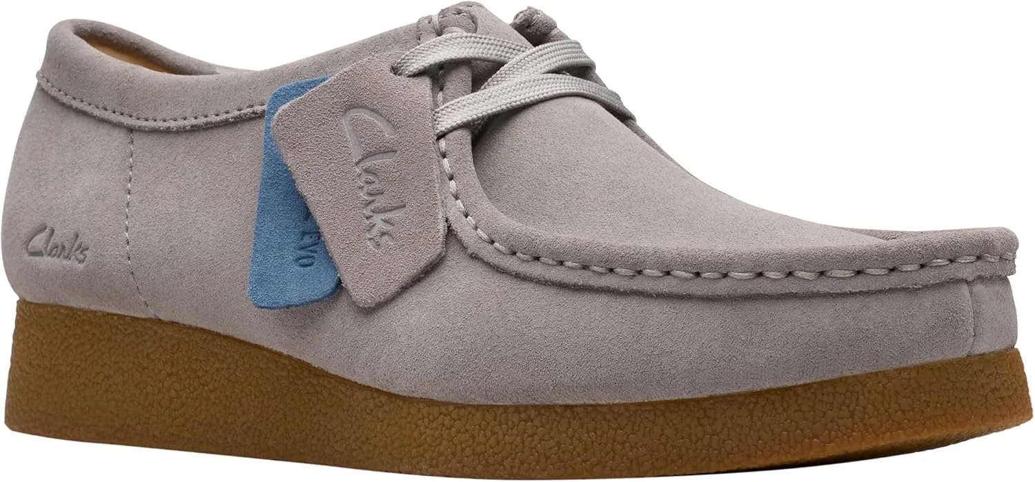 Clarks Women's Flat Sneaker