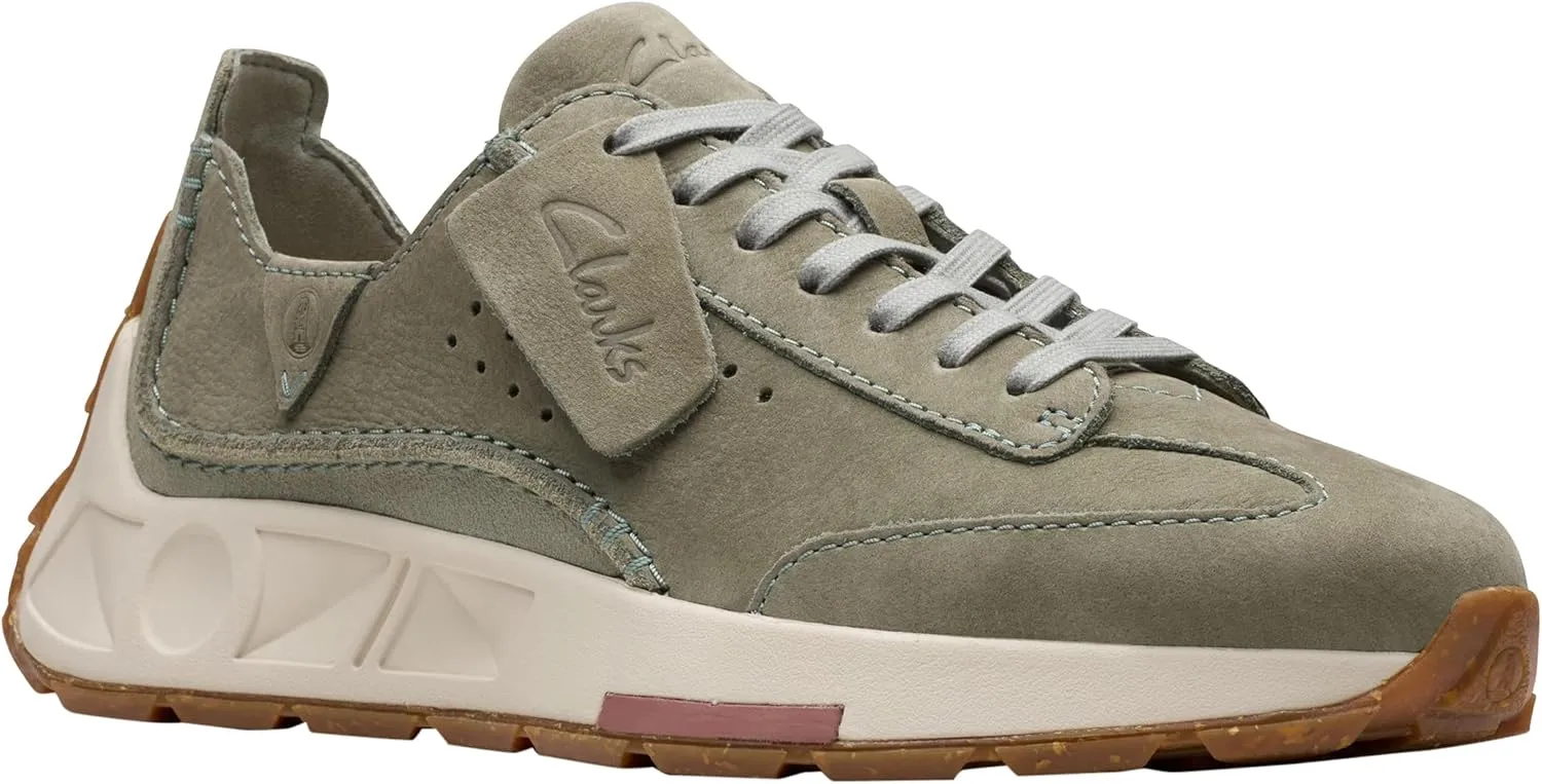 Clarks Women's Flat Sneaker