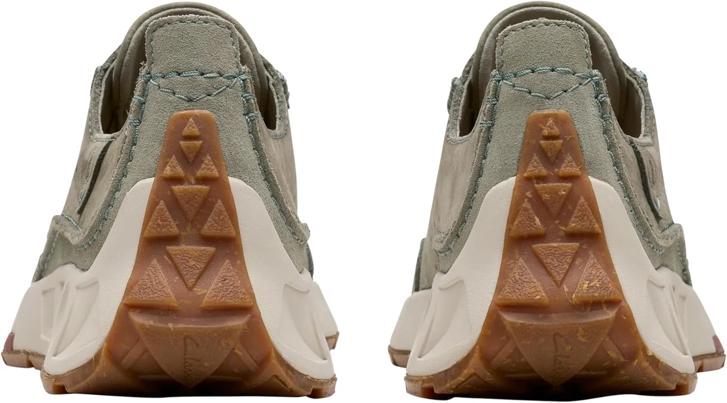 Clarks Women's Flat Sneaker