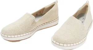 Clarks womens Flat