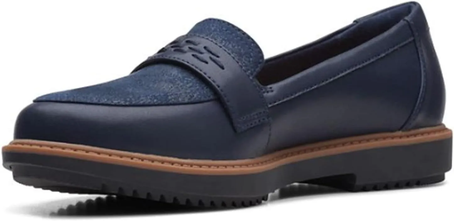 Clarks Women's Raisie Jump Loafer
