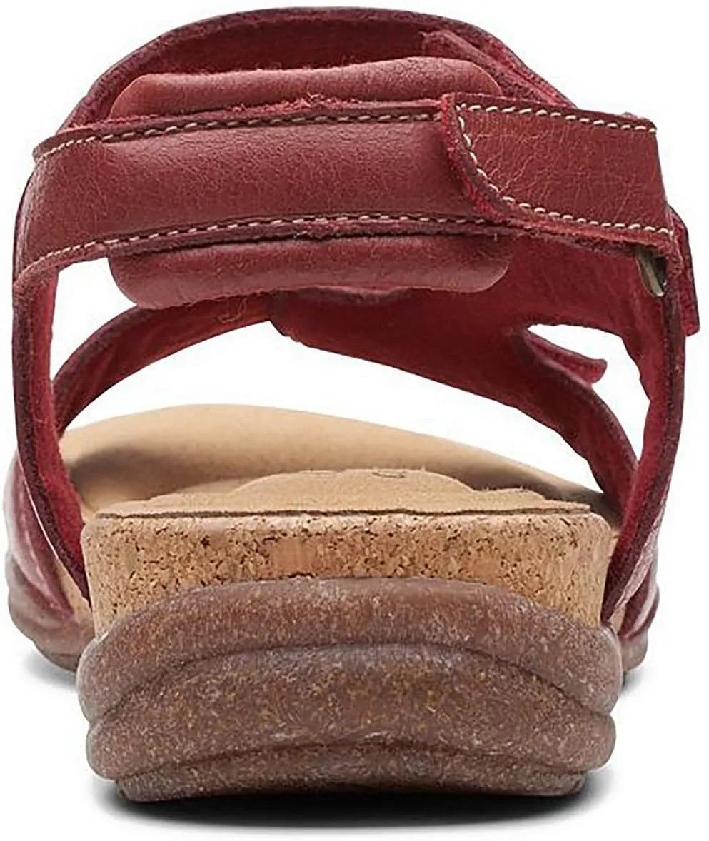 Clarks Women's Roseville Mae Flat Sandal