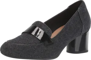 Clarks Women's Un Cosmo Way Loafer