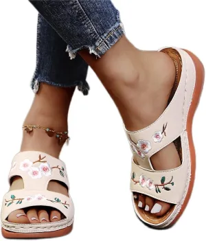 DOIX Women's Garden Clogs Sandals with Flowers Embroidered Casual Flats Slippers Slip on Mules Loafer Shoes Summer Indoor Outdoor Anti-Slip Arch Support Walking Shoes,Beige,US5/EU36