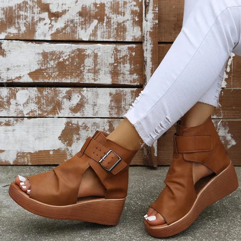 Durable orthopedic summer footwear
