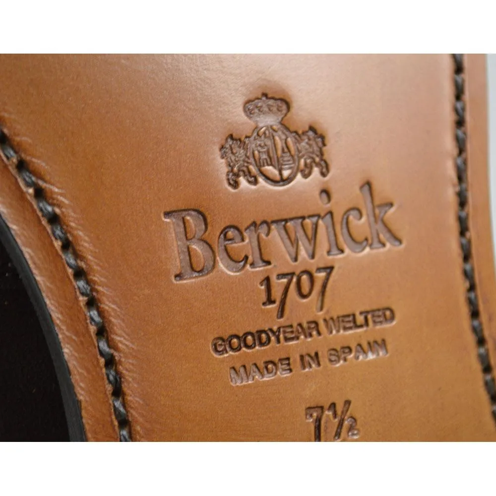 FACTORY SECOND Berwick 1707 Penny Loafer (9628) Suede