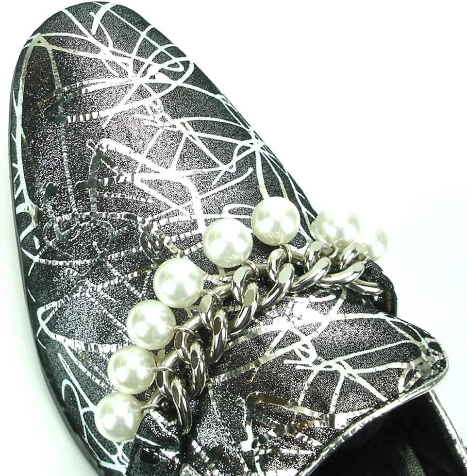 FI-7215 Mens Leather Loafer with Chain and Pearls