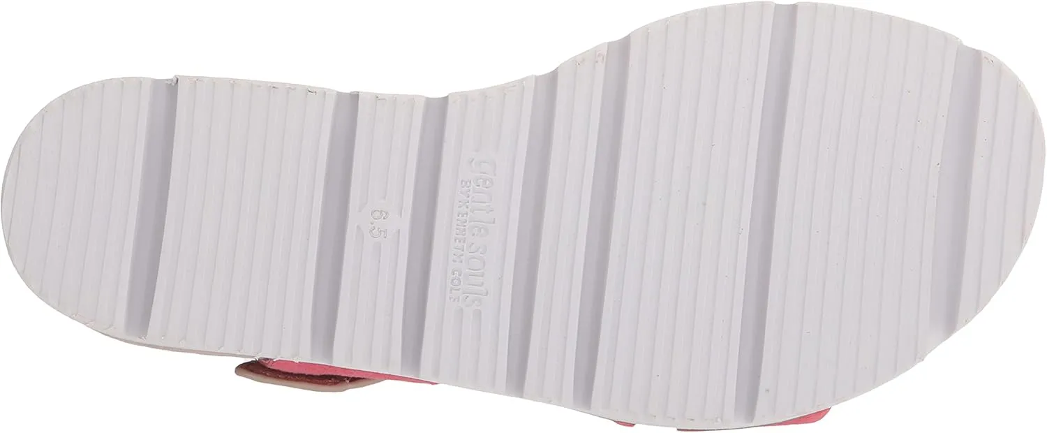 Gentle Souls by Kenneth Cole Women's Lavern Puff Sandal