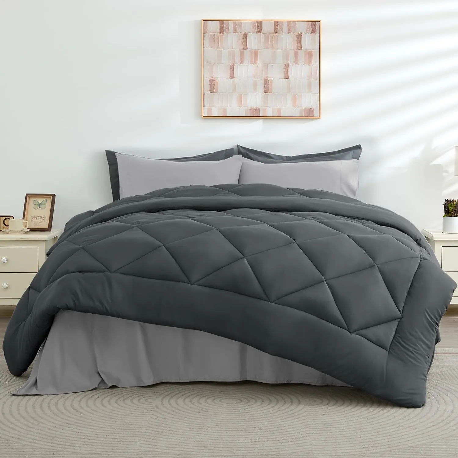 HEVUMYI Queen Comforter Set - 7-Piece All Season Bed in a Bag Queen, Ultra Soft Bedding Set with Comforter, Flat Sheet, Fitted Sheet, Pillowcases, Pillow Shams, Dark Grey & Light Grey
