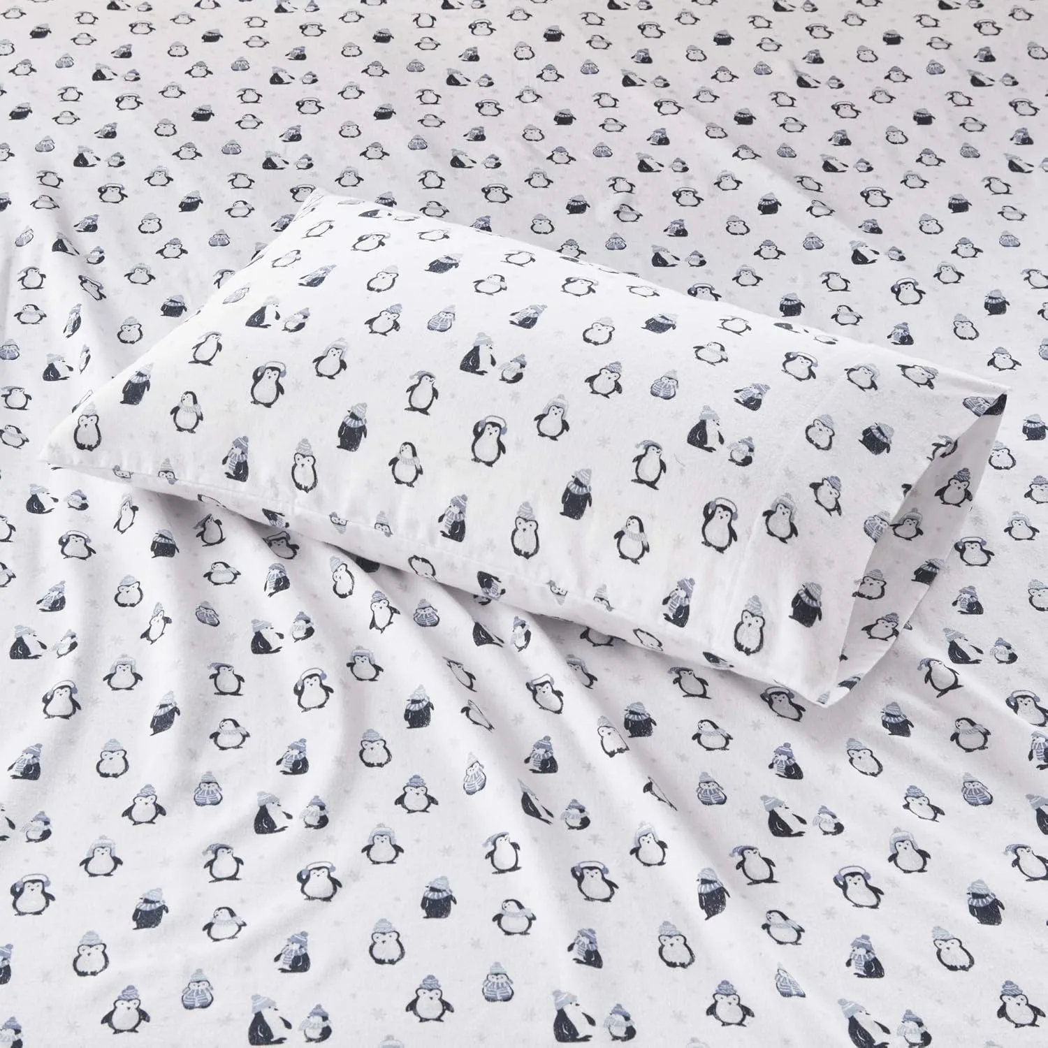 Intelligent Design Cozy Soft 100% Cotton Flannel Print Animals Stars Cute Warm, Ultra Soft Cold Weather Sheet Set Bedding, Twin XL, Blue Penguins 3 Piece