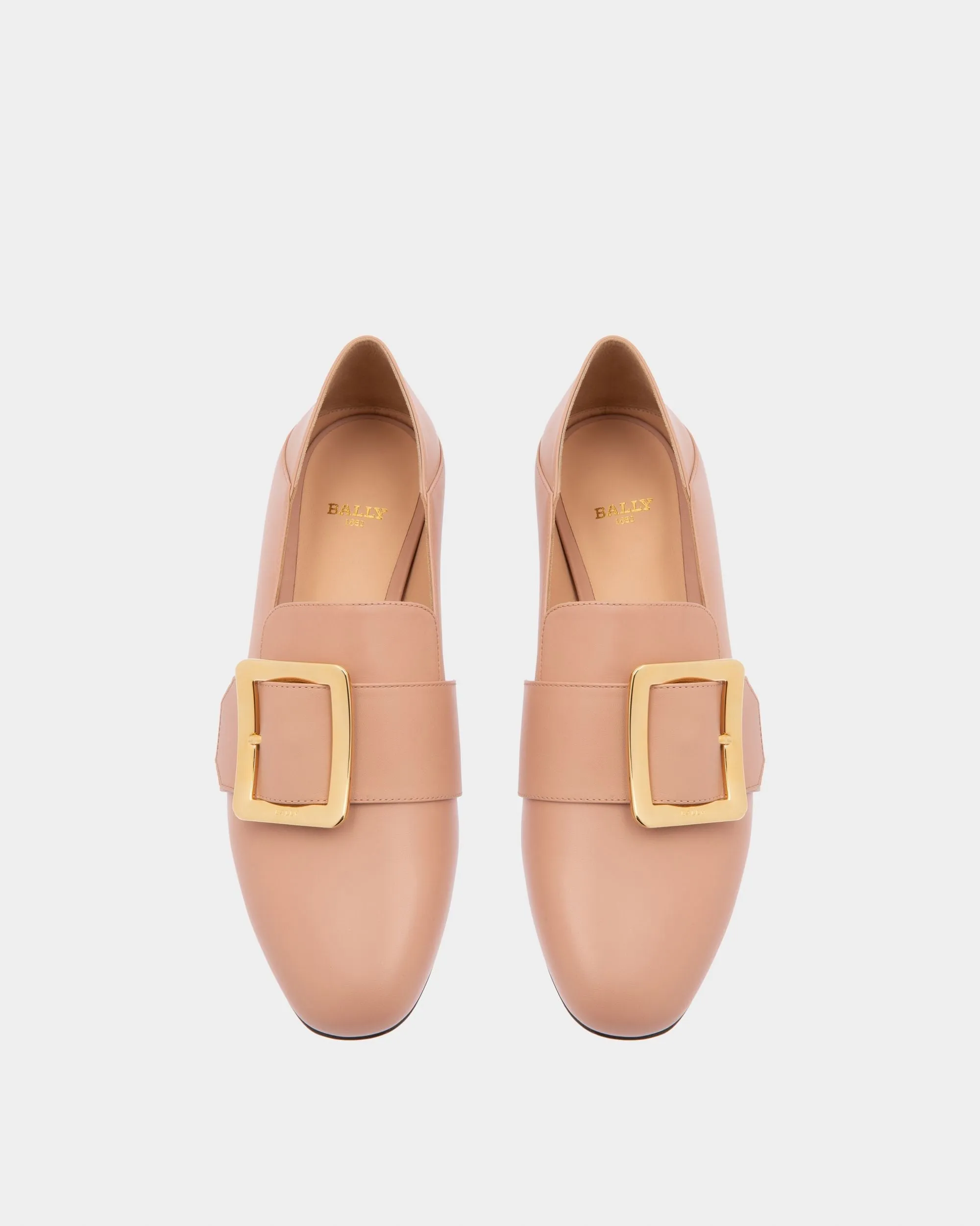 Janelle Leather Loafers In Pink