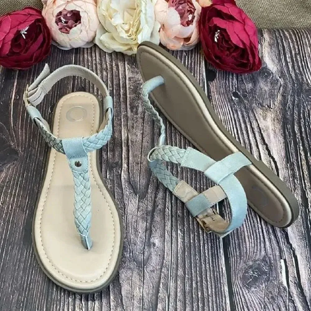 Journee Grey  Genevive Sandals 8.5M