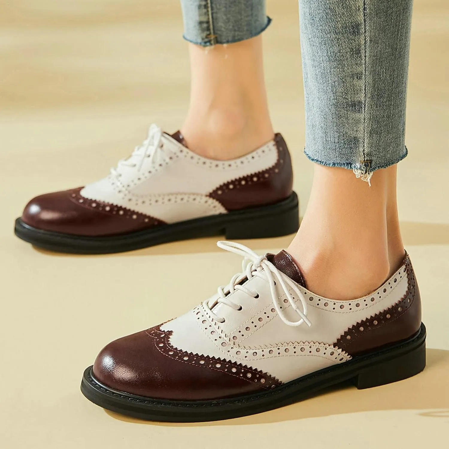 KysBloes Womens Lace Up Oxford Shoes Brogues Wingtip Vintage Pumps Low Chunky Heel Pumps Retro Classic Dress Shoes