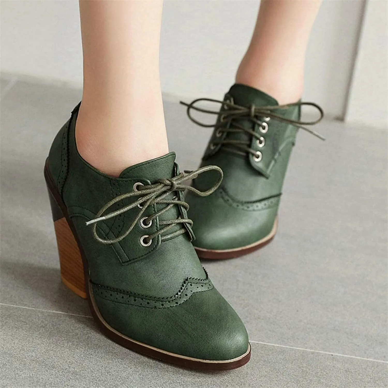 KysBloes Women's Wingtip Oxford Lace Up Shoes Chunky Block Heel Vintage Brogues Classic Closed Toe Saddle Shoes Gift Booties