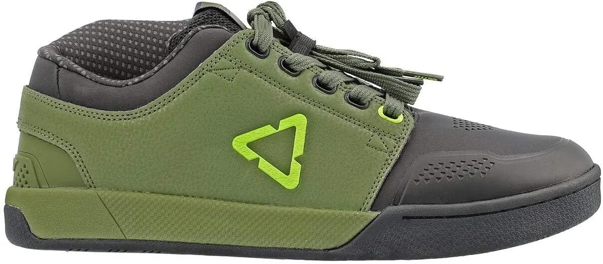 Leatt Men's Shoe 3.0 Flat V22 Ventilated Puncture Resistant Flexible Low-Profile Padded Moisture-Wicking Cycling