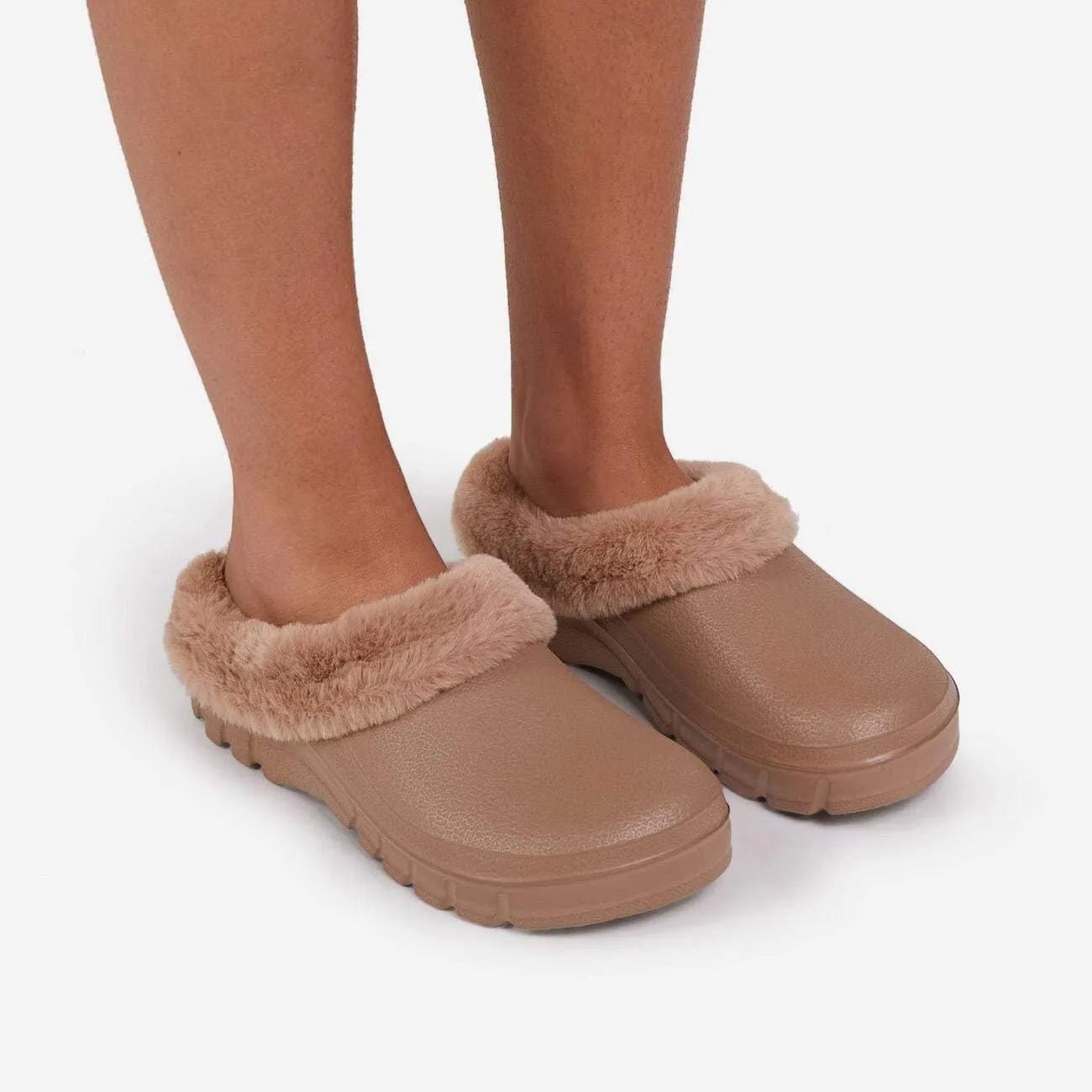 Luxemoda Women's Muffin Fluffy Faux Fur Trim Flat Rubber Mule Waterproof House Slipper