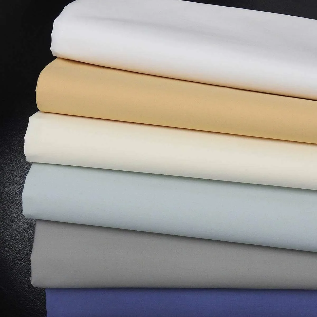 Royal Tradition 100-Percent Cotton Percale Twin Size 3PC Sheets Set, Soft and Crisp Bed Linens, Solid White, Made in Egypt