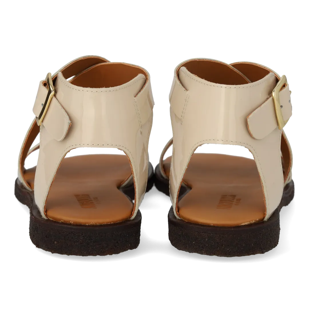 Sandal with buckle