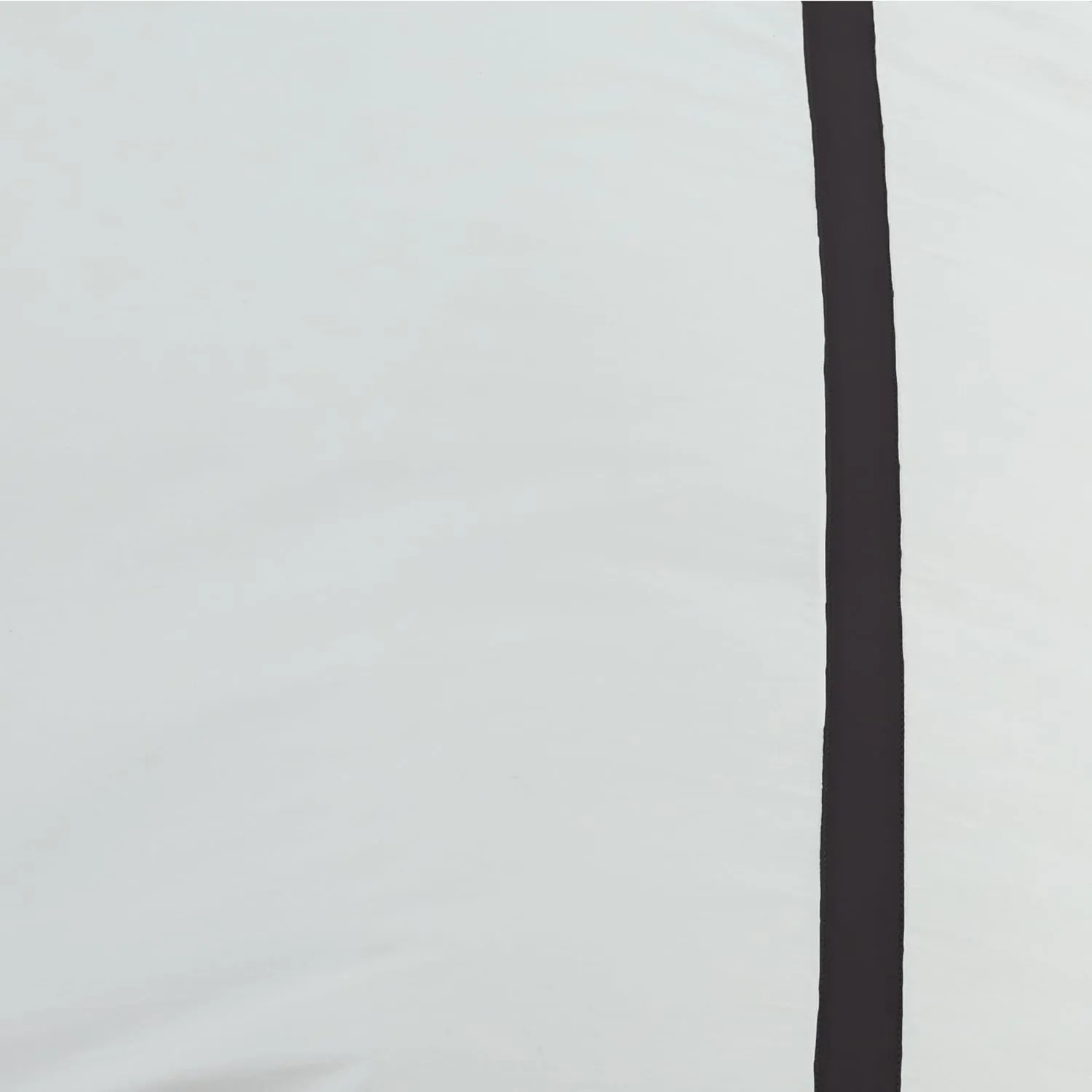 Sferra Estate Collection - 100% Long-Staple 200 Thread Count Cotton Percale with Sateen Appliqué - Cooling, Soft, and Breathable Bed Linens, 4pc King Sheet Set, White/Black