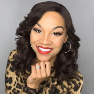 Short Body Wavy Wig Curly Loose Wave Wigs Big Curly Lady Side Part Wigs Synthetic Bob Wavy Wig for Black Women (Chocolate Brown)
