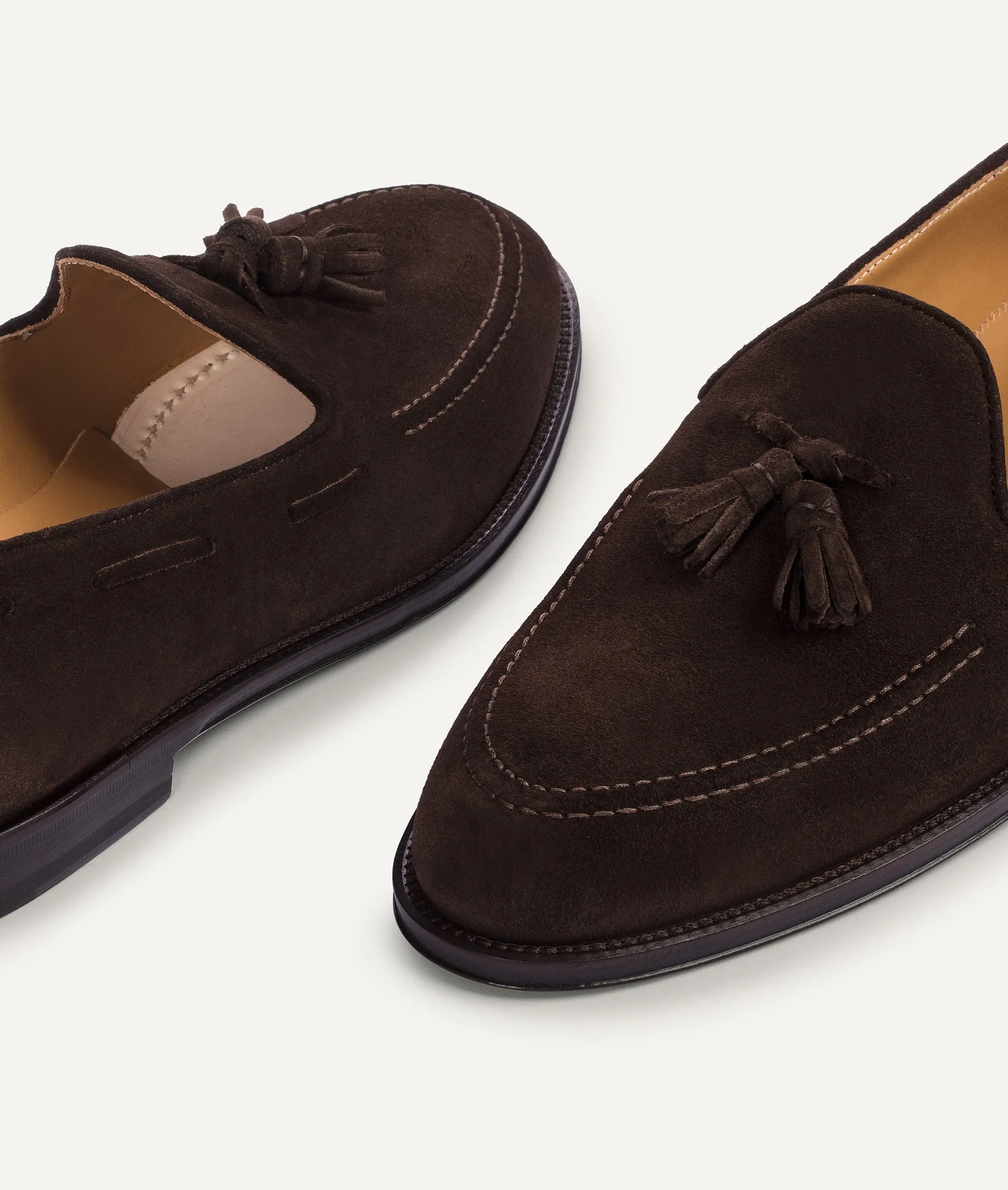 Tassel Loafer in Suede