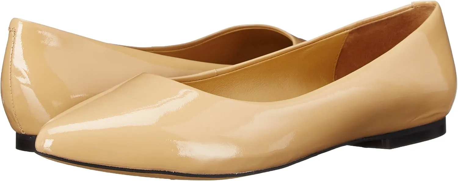 Trotters Women's Estee Ballet Flat