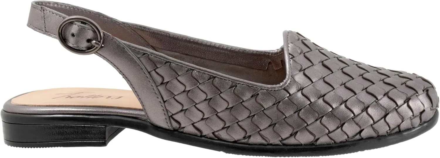 Trotters Women's Lea Loafer Flat