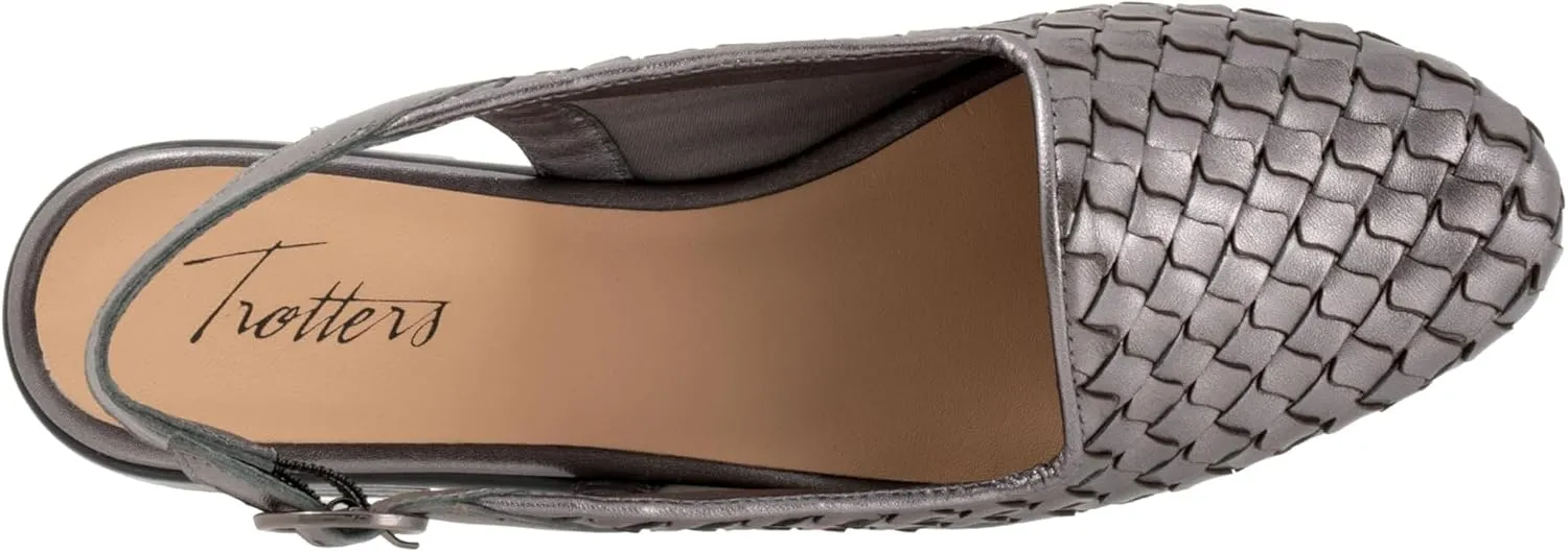 Trotters Women's Lea Loafer Flat