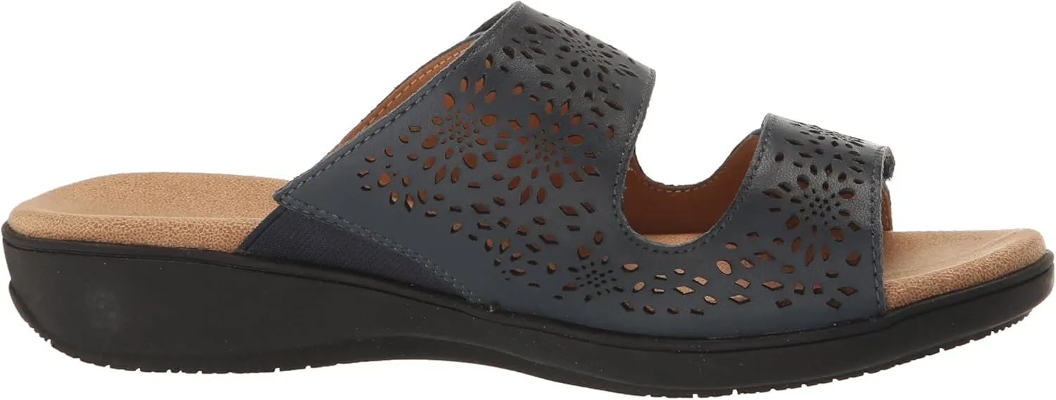 Trotters Women's Universal Loafer