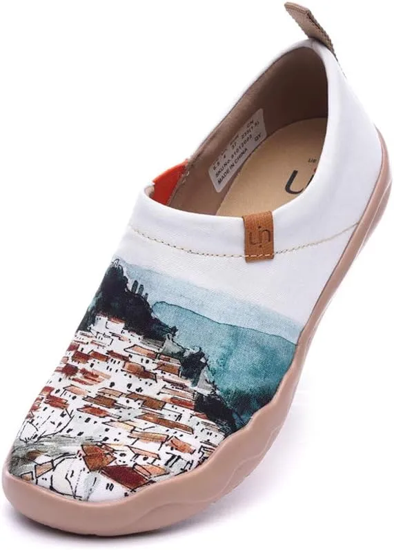 UIN Women's Artistic Slip-On Shoes Vibrant Floral Casual Loafers Lightweight Comfortable Travel Footwear