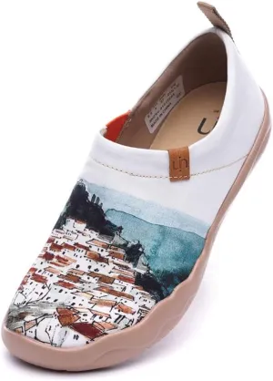 UIN Women's Artistic Slip-On Shoes Vibrant Floral Casual Loafers Lightweight Comfortable Travel Footwear