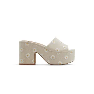 Valerria Wedge Sandals
