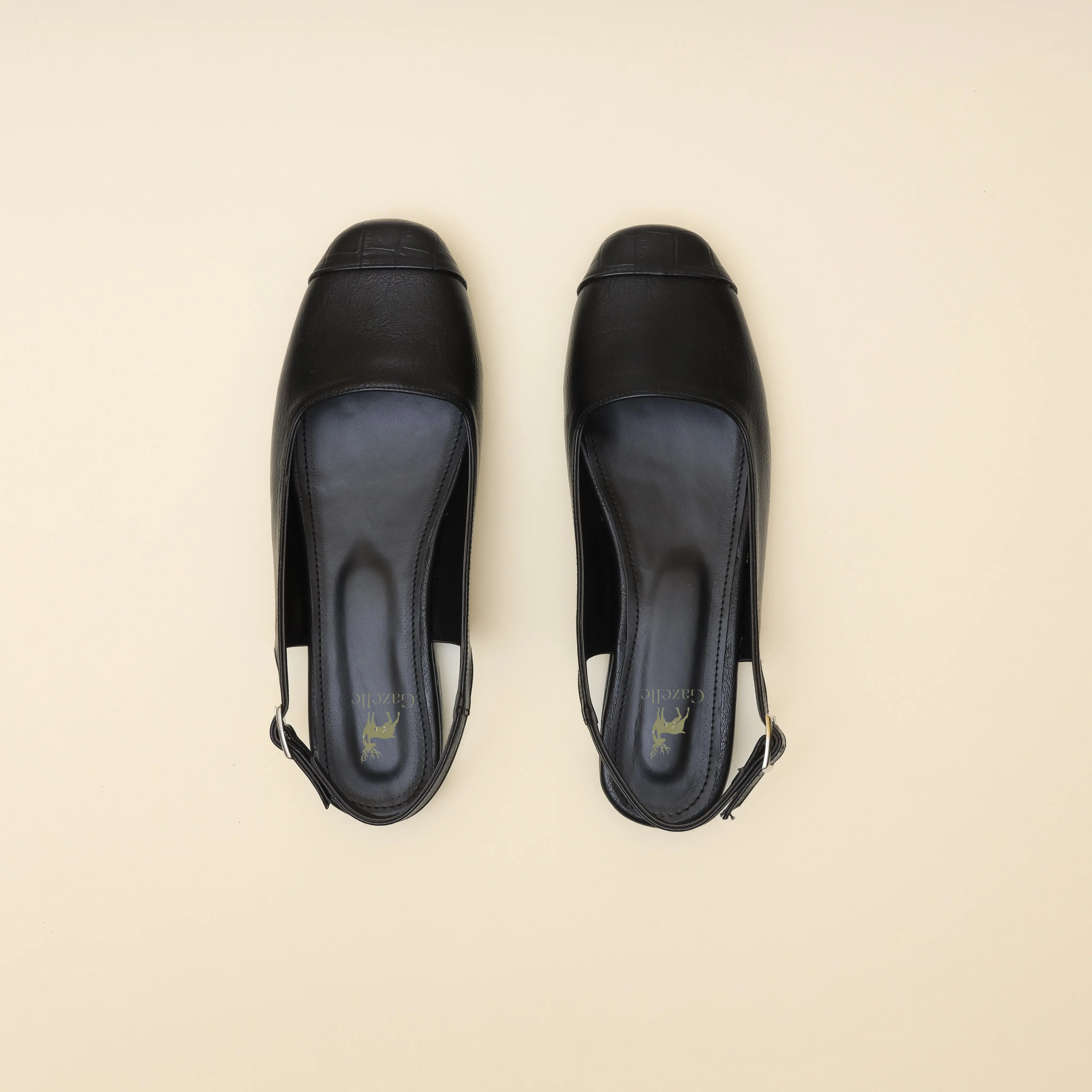 Women Black Round Flat Sandal