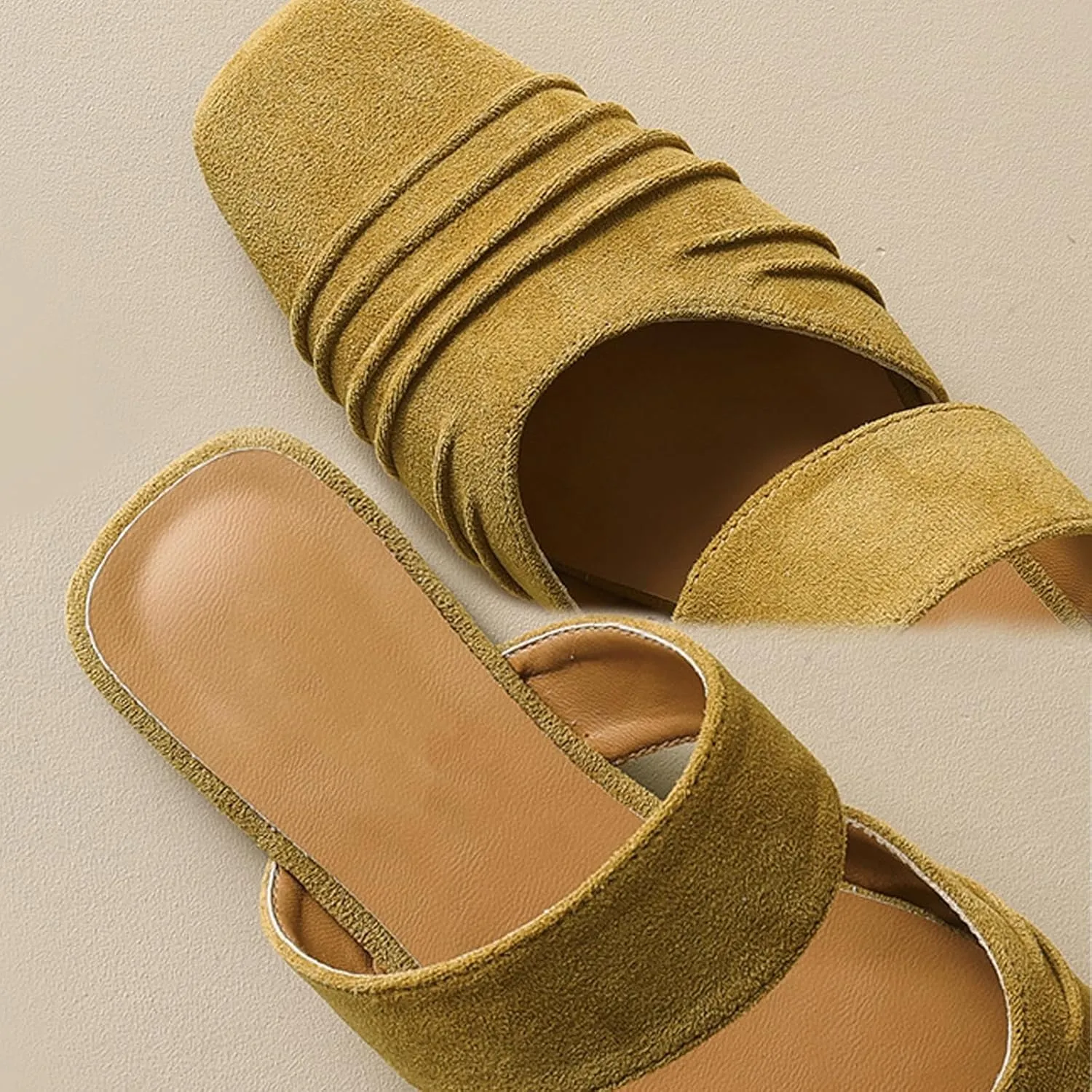 Women's Suede Slip-On Flat Mules Closed Square Toe Comfort Non Slip Mule Slides Casual Summer Party Backless Sandals