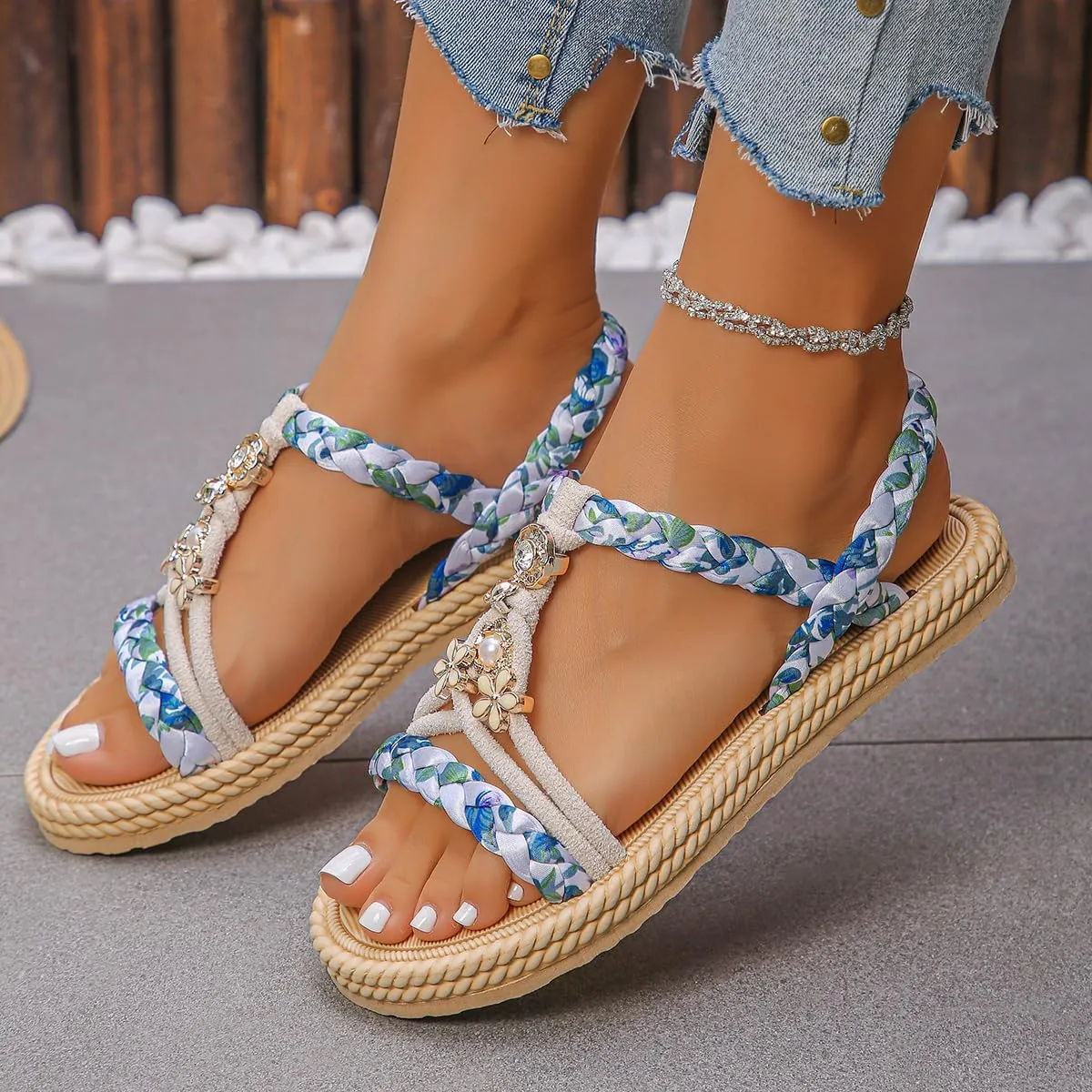 Women's Woven Flat Sandals – Bohemian Floral & Pearl Embellished Slides – Comfortable Beach & Vacation Shoes – Casual Summer Espadrilles for Daily Wear