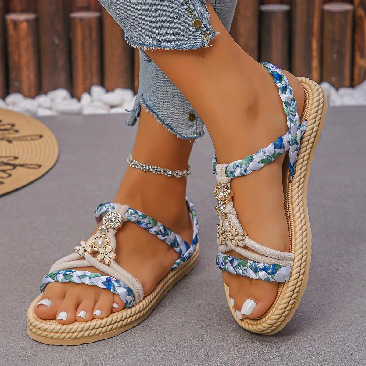 Women's Woven Flat Sandals – Bohemian Floral & Pearl Embellished Slides – Comfortable Beach & Vacation Shoes – Casual Summer Espadrilles for Daily Wear